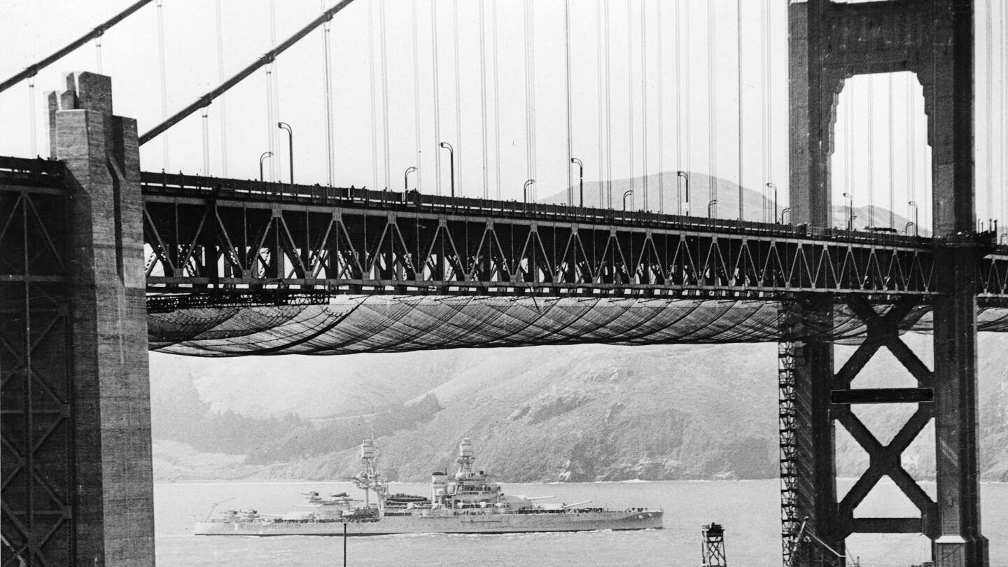 Днес в историята На 27 май 1937 г новозавършеният мост