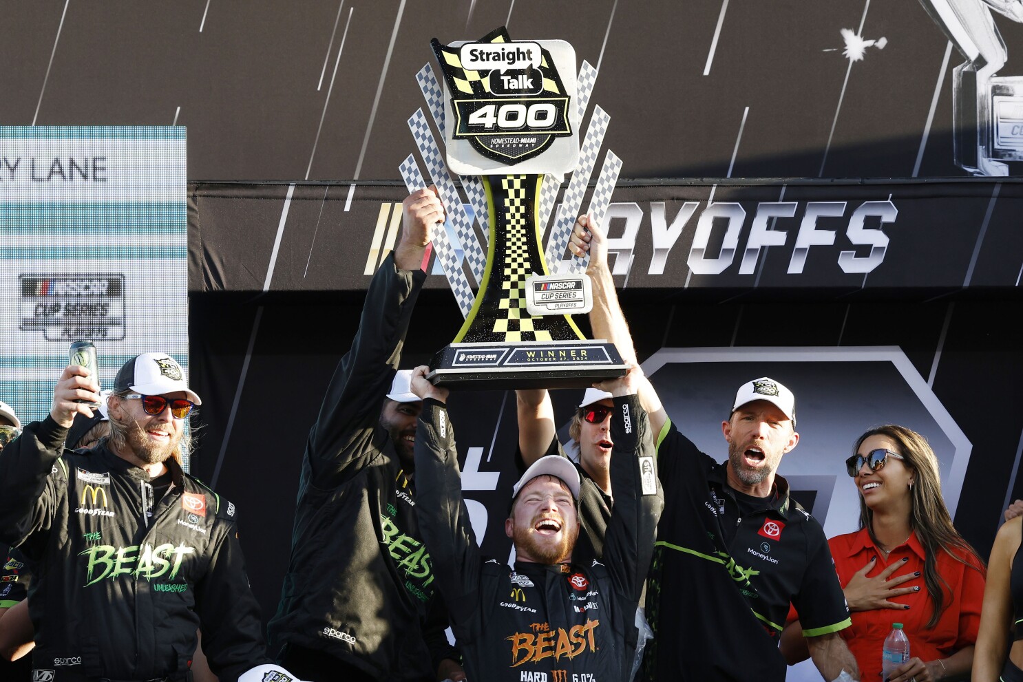 Last chance to dance in NASCAR before final race in Phoenix. Formula 1 heads to Brazil