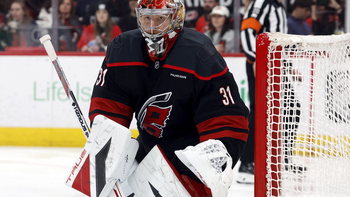 Hurricanes Extend Winning Streak Amid Trade Criticism