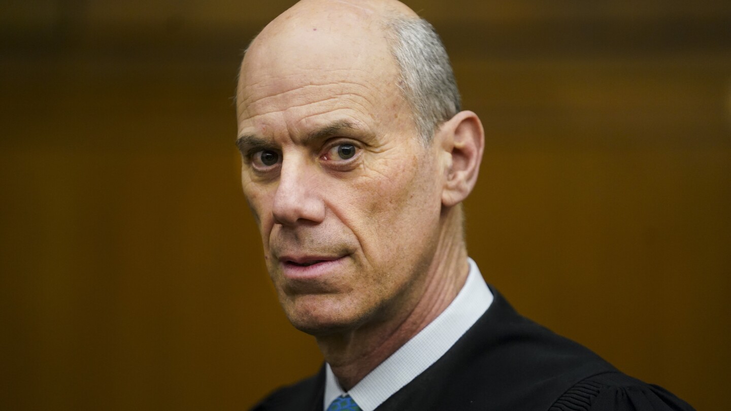 Judge says US government may have 'acted in bad faith' as he weighs contempt over deportation order
