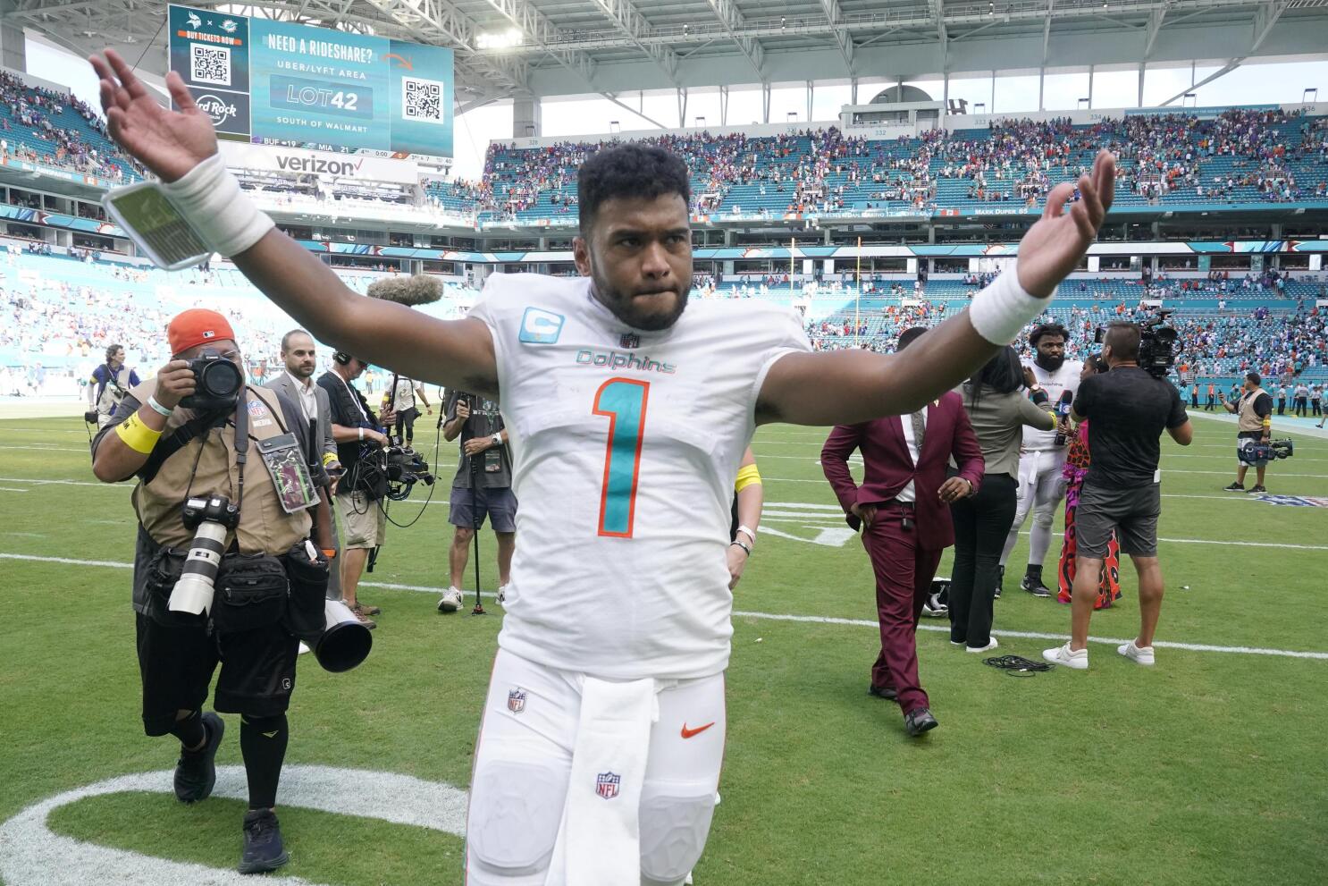 Press Photo Miami Dolphins Defensive End Jeff Cross NFL Football