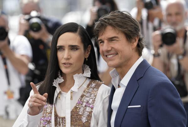 Tom Cruise, Jennifer Connelly Make A Stunning Appearance At Cannes For Top  Gun: Maverick World Premiere