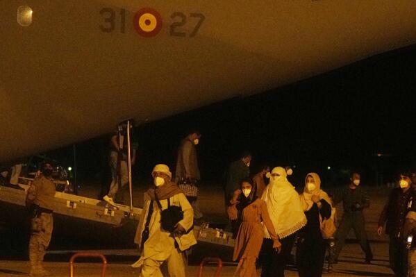 Airmen help with Baby Noor evacuation > Air Force > Article Display