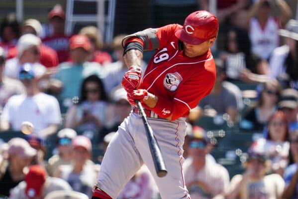 Joey Votto placed on the COVID IL by Cincinnati Reds