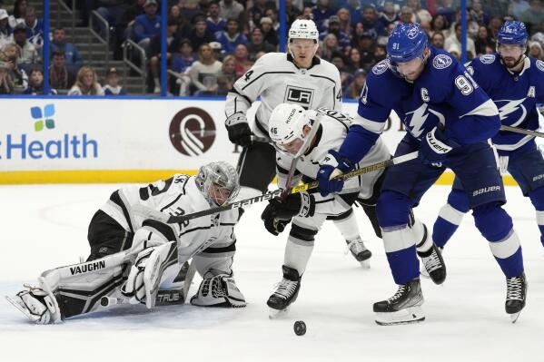 Lightning beat Kings 5-2