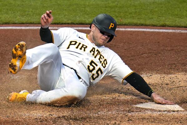 Hayes rallies Pirates to win over Padres in 10 innings