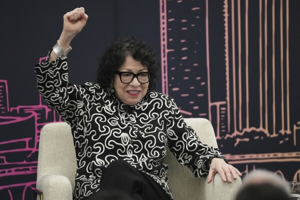 Sotomayor #39 s dissent: A president should not be a #39 king above the law