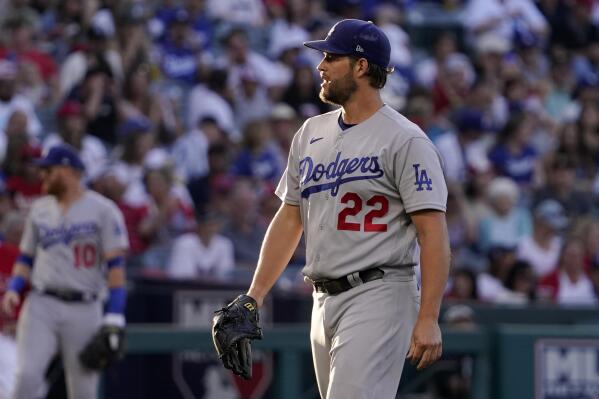 Kershaw perfect into 8th inning; Dodgers beat Angels 9-1