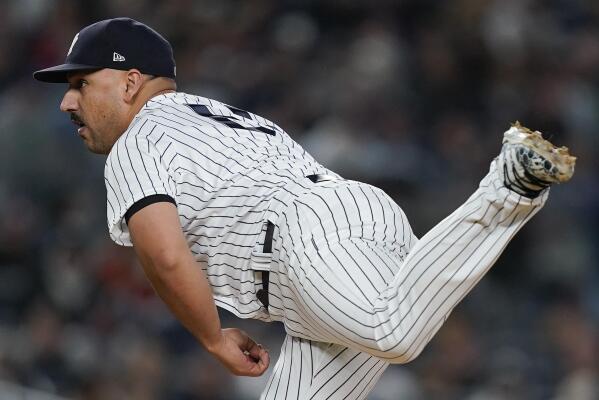 New York Yankees pitcher Nestor Cortes shows off lockout workout