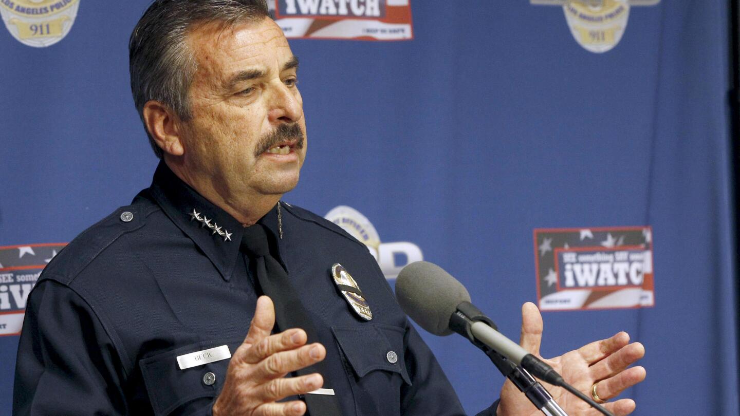 Otopsi menunjukkan polisi Los Angeles menembak pria 3 kali