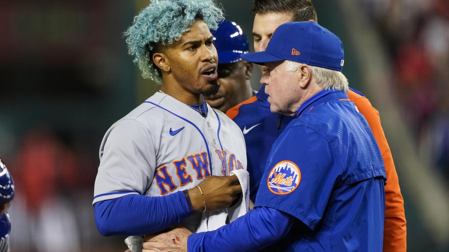 Francisco Lindor makes Mets statement with crazy blue hairdo