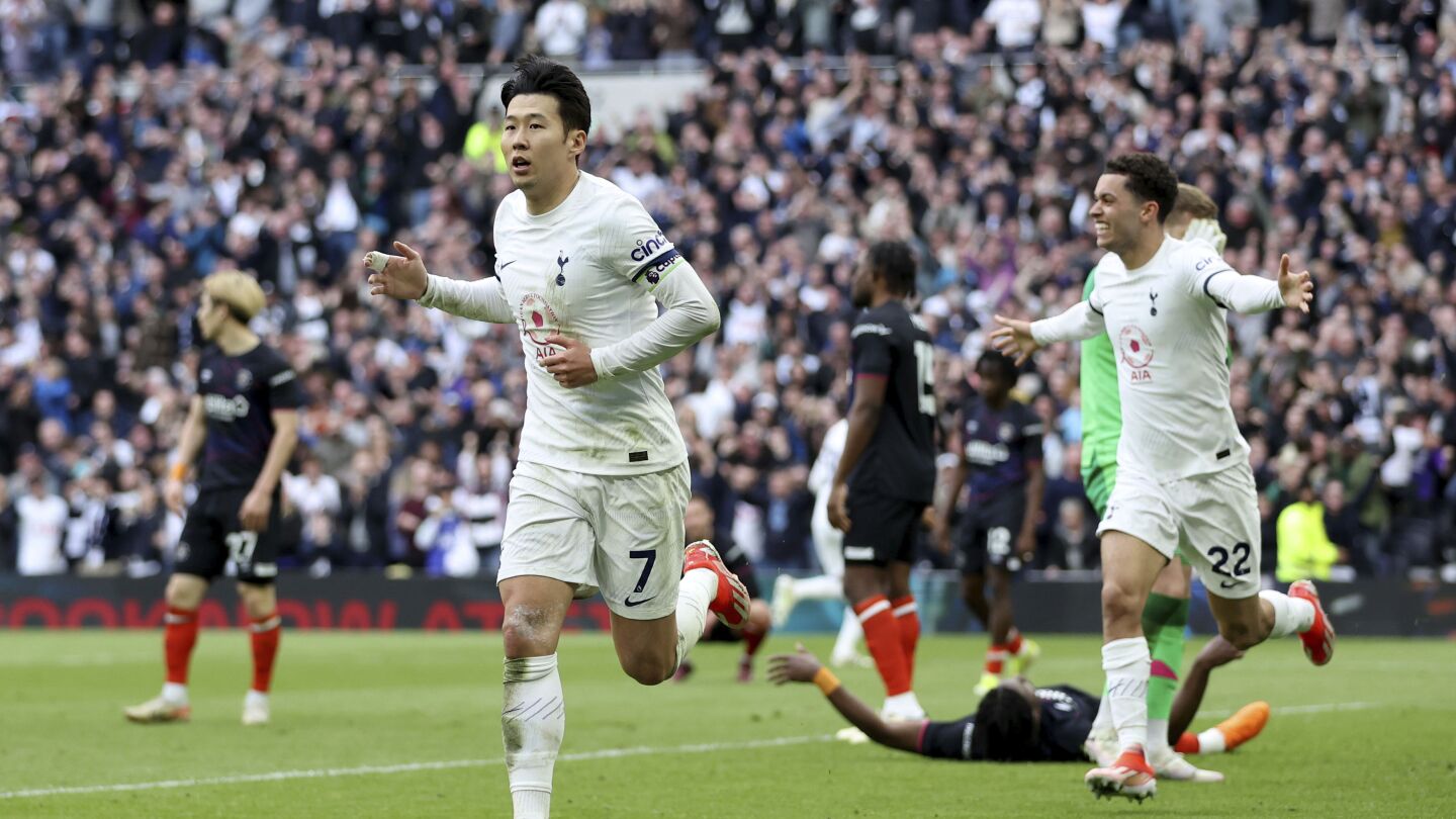 Tottenham recupera de desvantagem para vencer o Luton por 2 a 1 na Premier League inglesa
