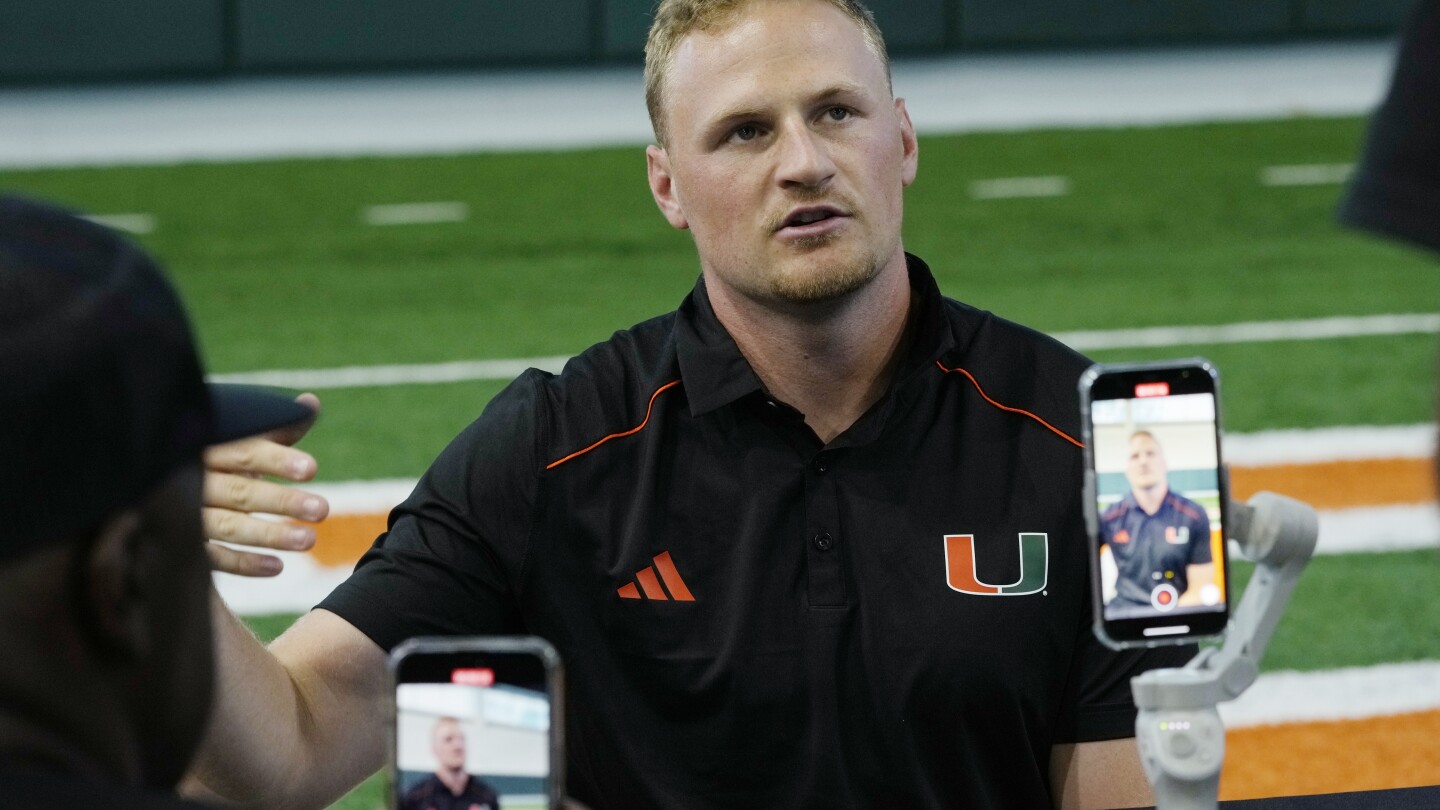 Hurricanes' Tyler Van Dyke prefers playing on the road, says home