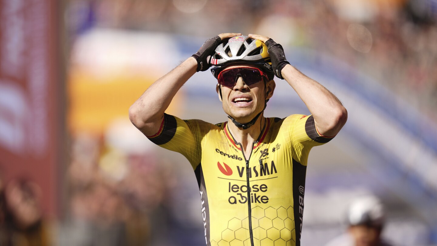 Del Toro becomes first Mexican to lead Giro d'Italia, Van Aert wins dusty stage