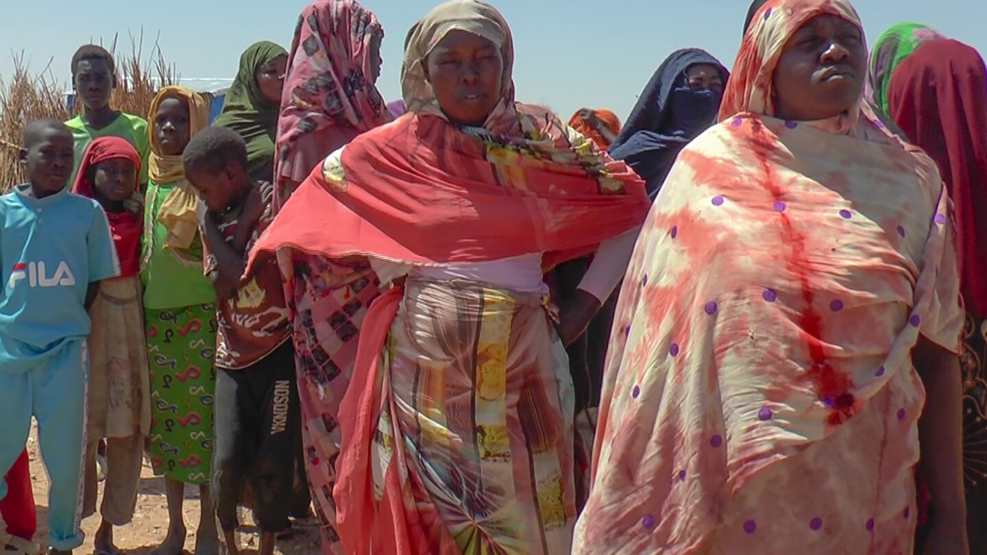 МЕТЧЕ КАМП, Чад (AP) — Пренаселените бежански лагери в източен
