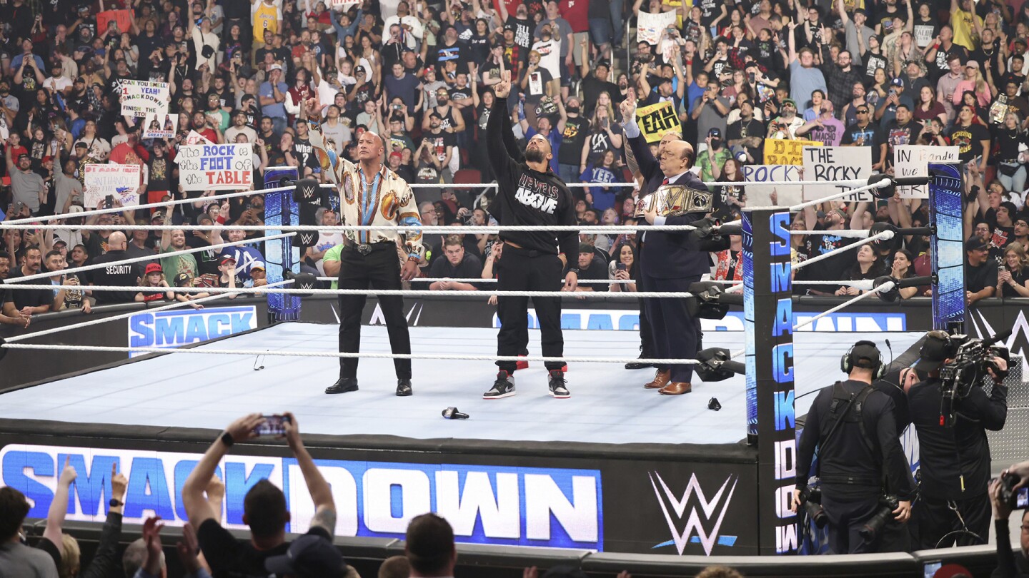 WWE, мощна социална медия, достига 100 милиона абонати в YouTube