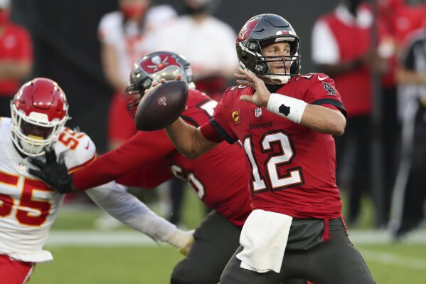 7-5 heading into the bye, Bucs are favored to make the post-season