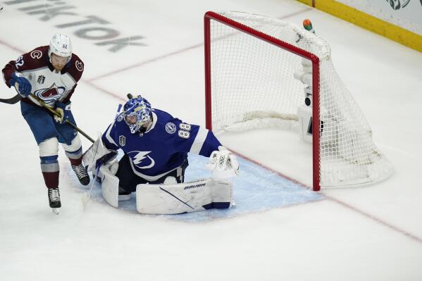 Darcy Kuemper 7, Corey Perry 0. Avalanche goalie handling Tampa Bay  Lightning, and critics, like a Stanley Cup champ.
