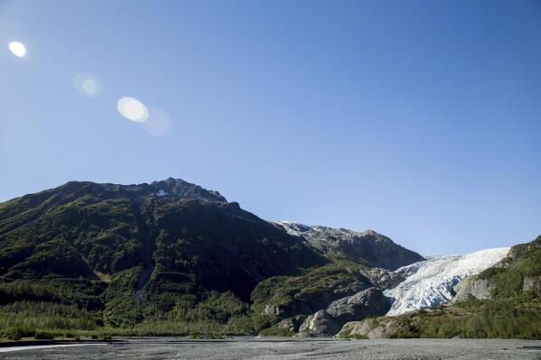 The world's glaciers are melting way faster than before, study