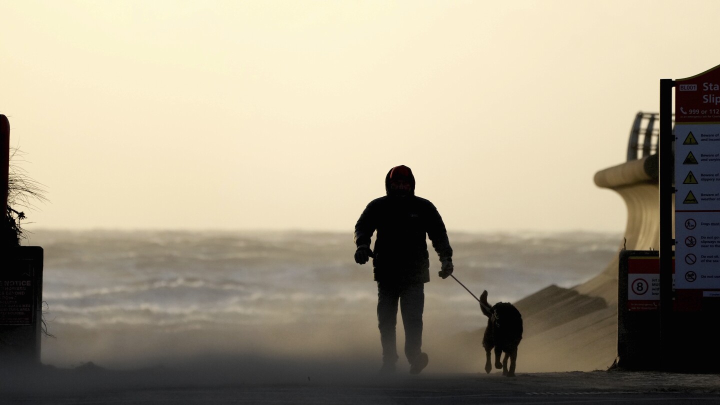 Ireland and UK clean up after unprecedented Storm Éowyn brings record winds and damage