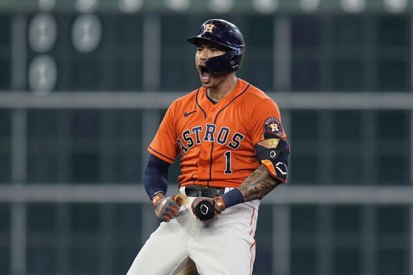 Carlos Correa hits go-ahead homer, has coolest celebration yet