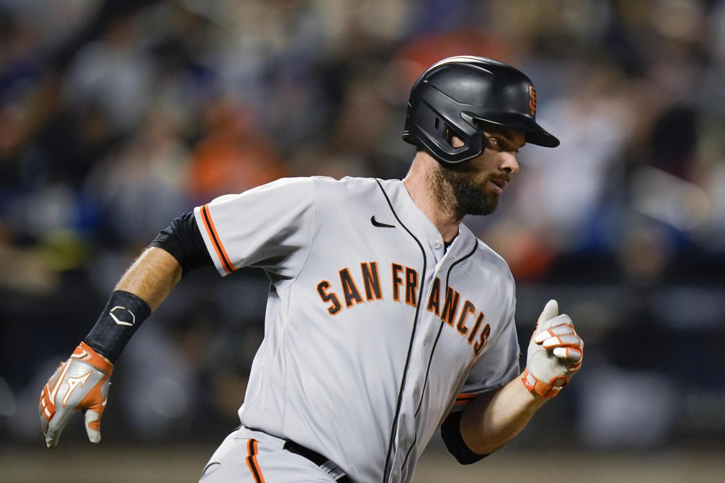 Giants' Longoria on injured list with hand injury, Gausman to COVID IL