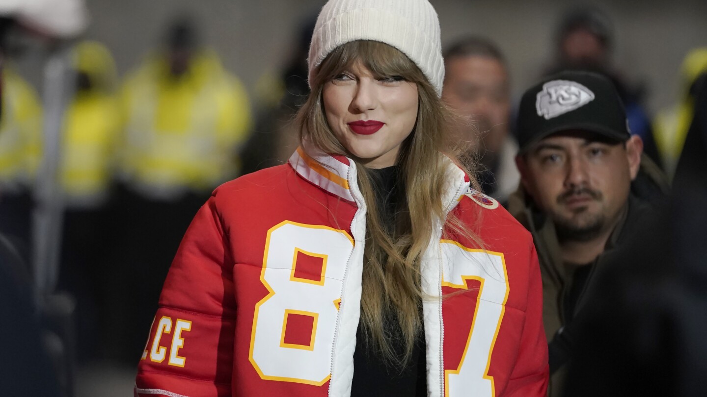 Съпругата на 49ers FB Kyle Juszczyk става дизайнерска звезда благодарение на Taylor Swift