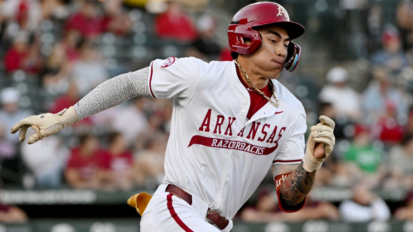 Arkansas Shortstop Wehiwa Aloy Wins 2025 Golden Spikes Award