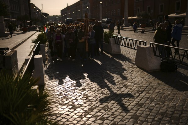 Pilgrims from Croatia arrive at the Vatican, Tuesday, April 22, 2025. (AP Photo/Francisco Seco)