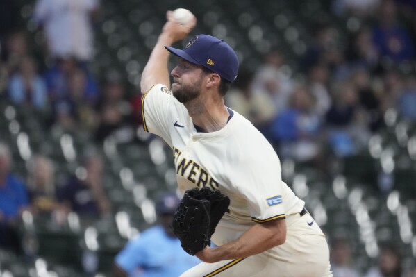 Milwaukee Brewers pitcher Colin Rea throws during the first inning of a baseball game against the Toronto Blue Jays Monday, June 10, 2024, in Milwaukee. (AP Photo/Morry Gash)