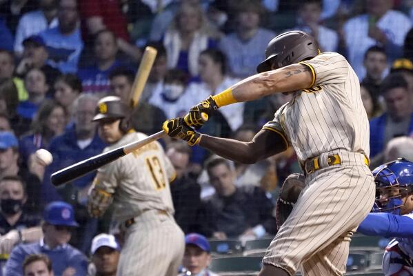 Padres' Fernando Tatis Jr. day-to-day with oblique tightness