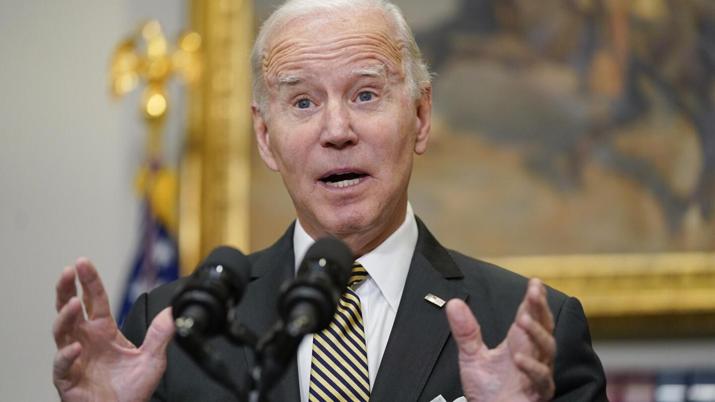 Facing tough midterms, Biden releasing oil from US reserve