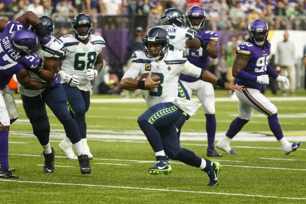 Seattle Seahawks quarterback Russell Wilson, Minnesota Vikings