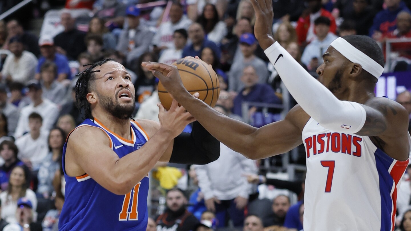 Brunson scores 32, Towns adds 27 and Knicks beat Pistons 94-93 to take 3-1 series lead