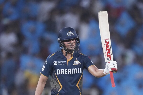 Gill and Buttler bat Gujarat up to second in IPL after big win over  Hyderabad - VYGR