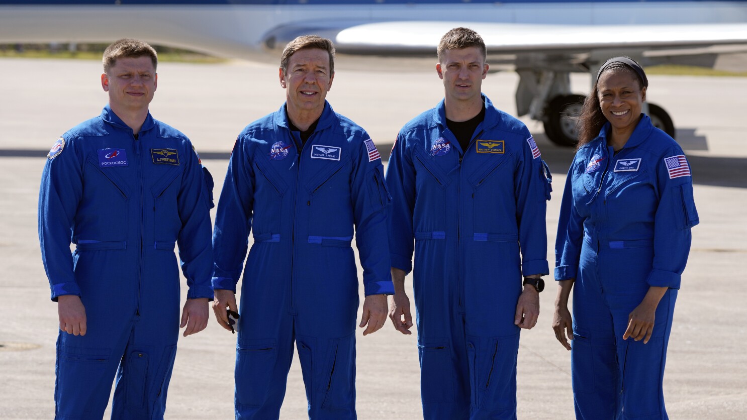 NASA astronauts won't say which one of them got sick after almost 8 months in space