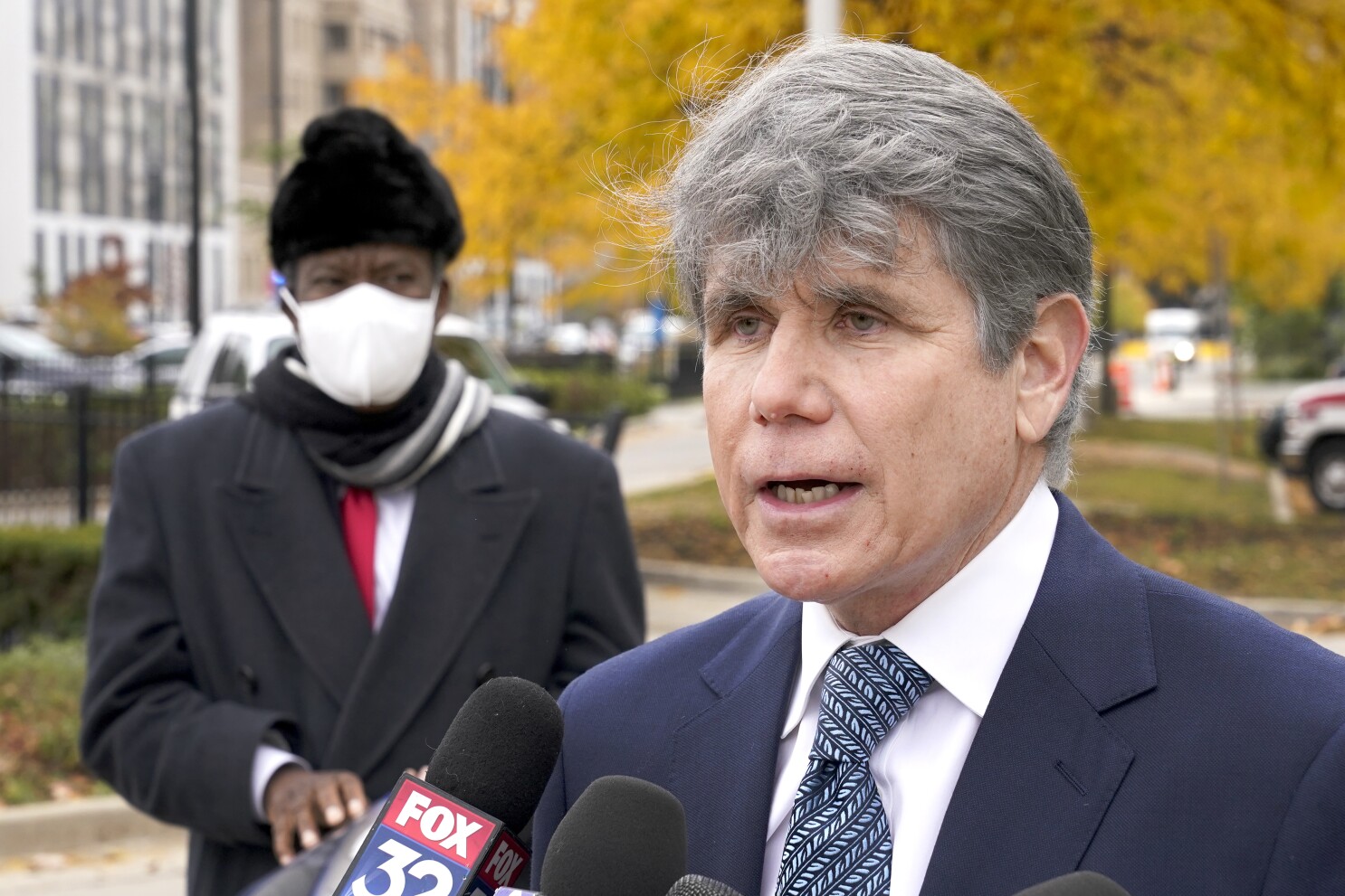Trump pardons ex-Illinois Gov. Rod Blagojevich