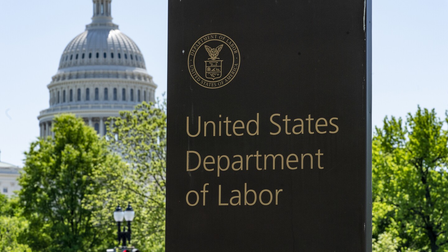 Inflation data threatened by government hiring freeze as tariffs loom