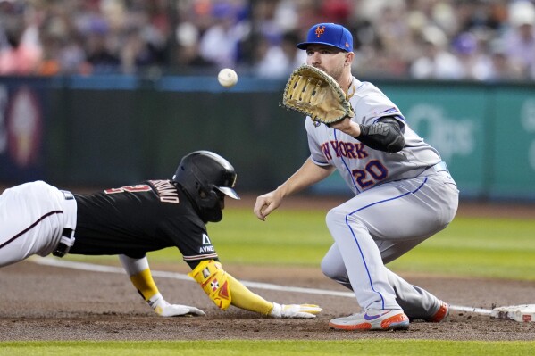 MOONSHOT!! Mets' top prospect Francisco Alvarez SMASHES this homer