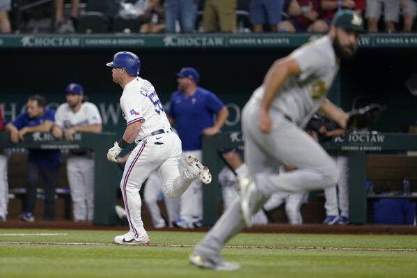 Texas Rangers throw out runner at the plate to beat Oakland Athletics, 4-3