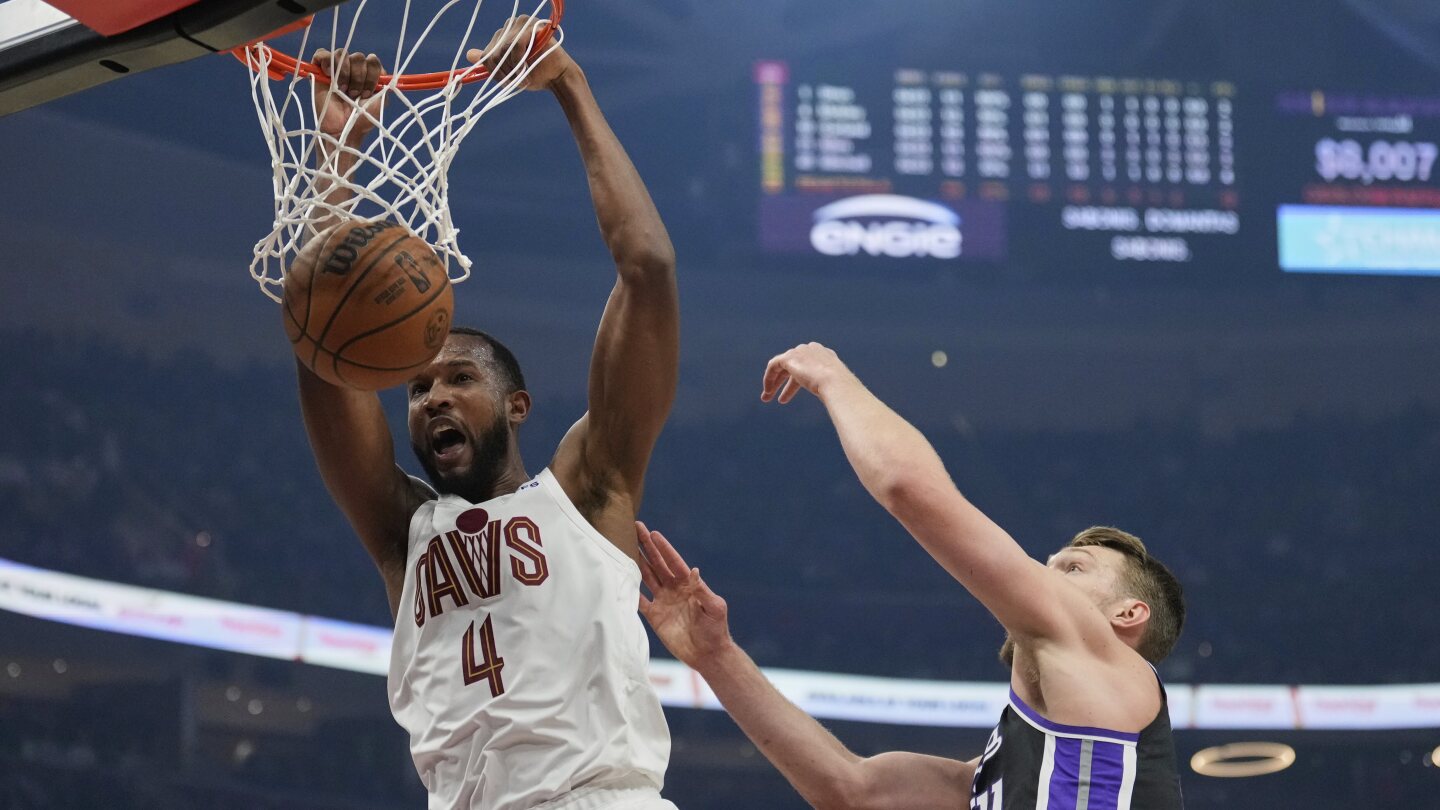 Zach LaVine scores 37 as Kings remain in position for a play-in spot after 120-113 win over Cavs