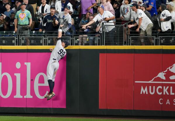 Aaron Judge's walk-off homer gives Yankees 6-3 win over Astros