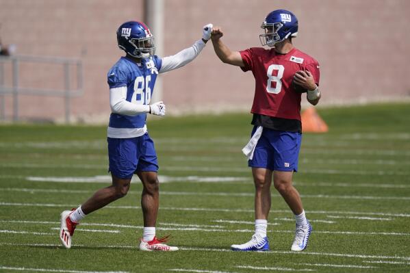 Kayvon Thibodeaux injury: Giants' No. 5 overall pick remains in red jersey  at OTAs - Big Blue View