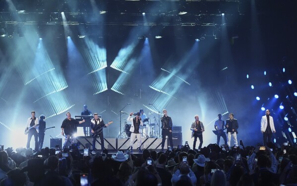 Rascal Flatts and Backstreet Boys perform during the 60th annual Academy of Country Music Awards on Thursday, May 8, 2025, in Frisco, Texas. (AP Photo/Chris Pizzello)