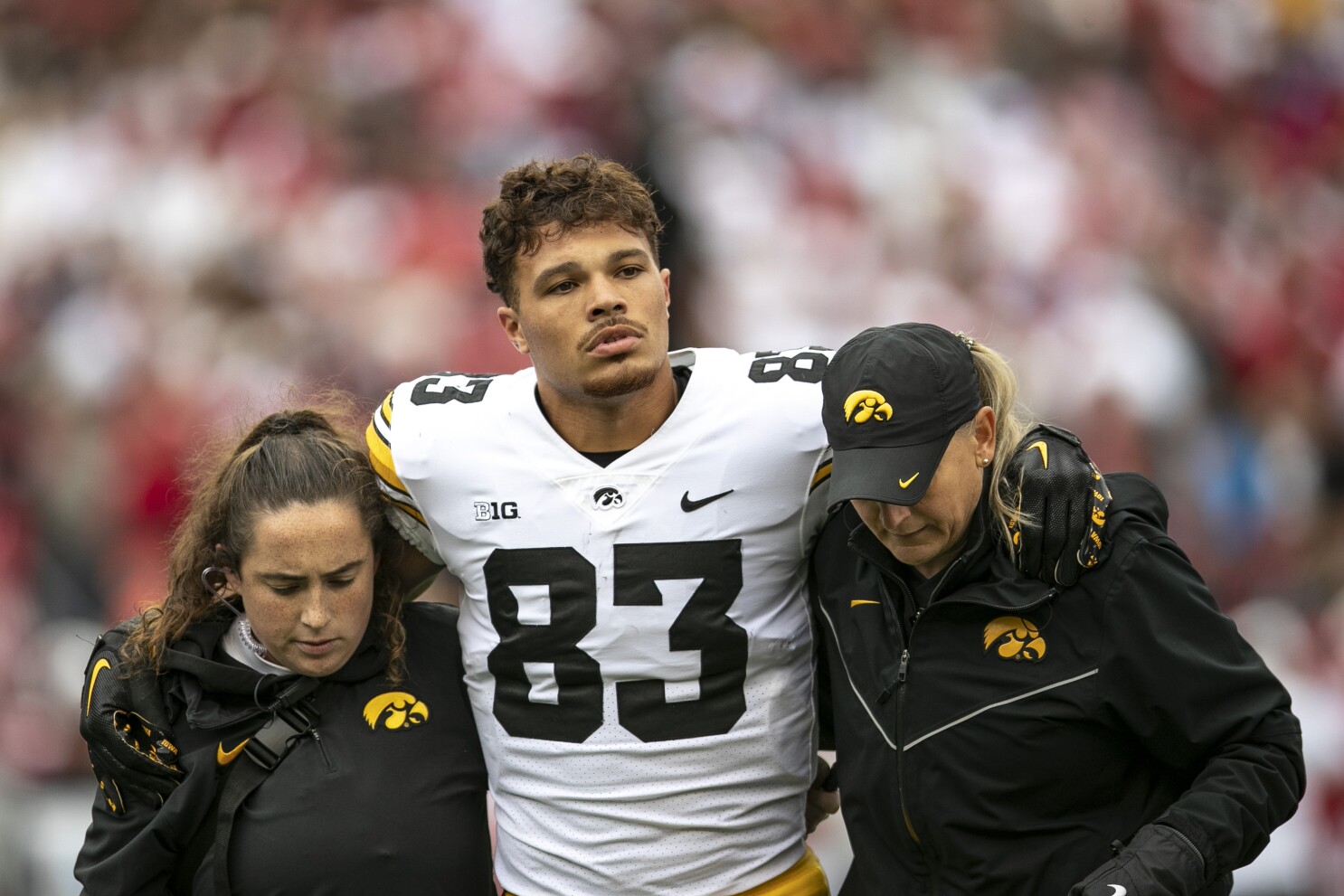 Iowa loses leading receiver Erick All for the season because of major knee injury | AP News