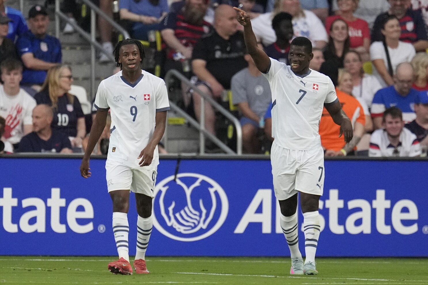 US concedes 4 first-half goals, falls to Switzerland 4-0 for first 4-game losing streak since 2007