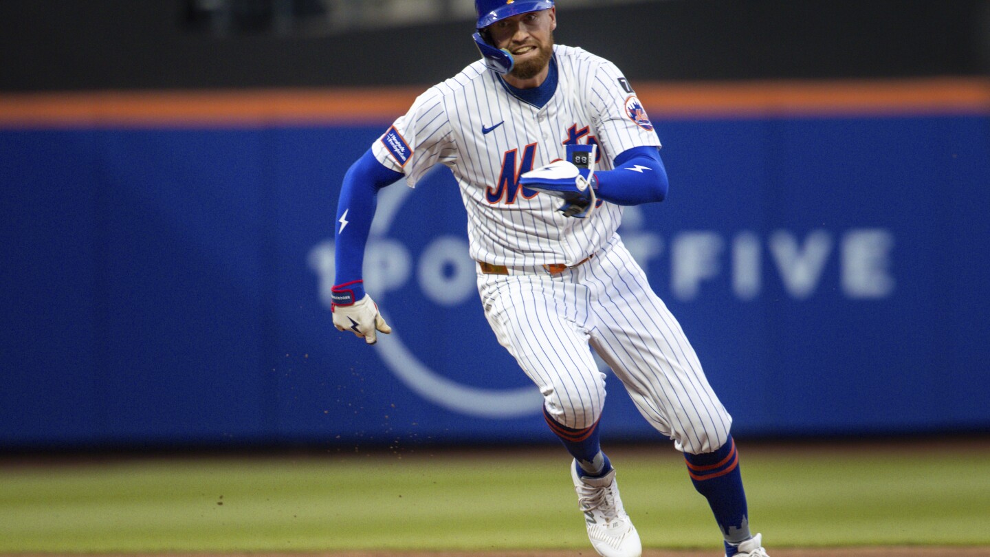 Mets’ Jared Young Homers, Fuels 4th Consecutive Win Over White Sox