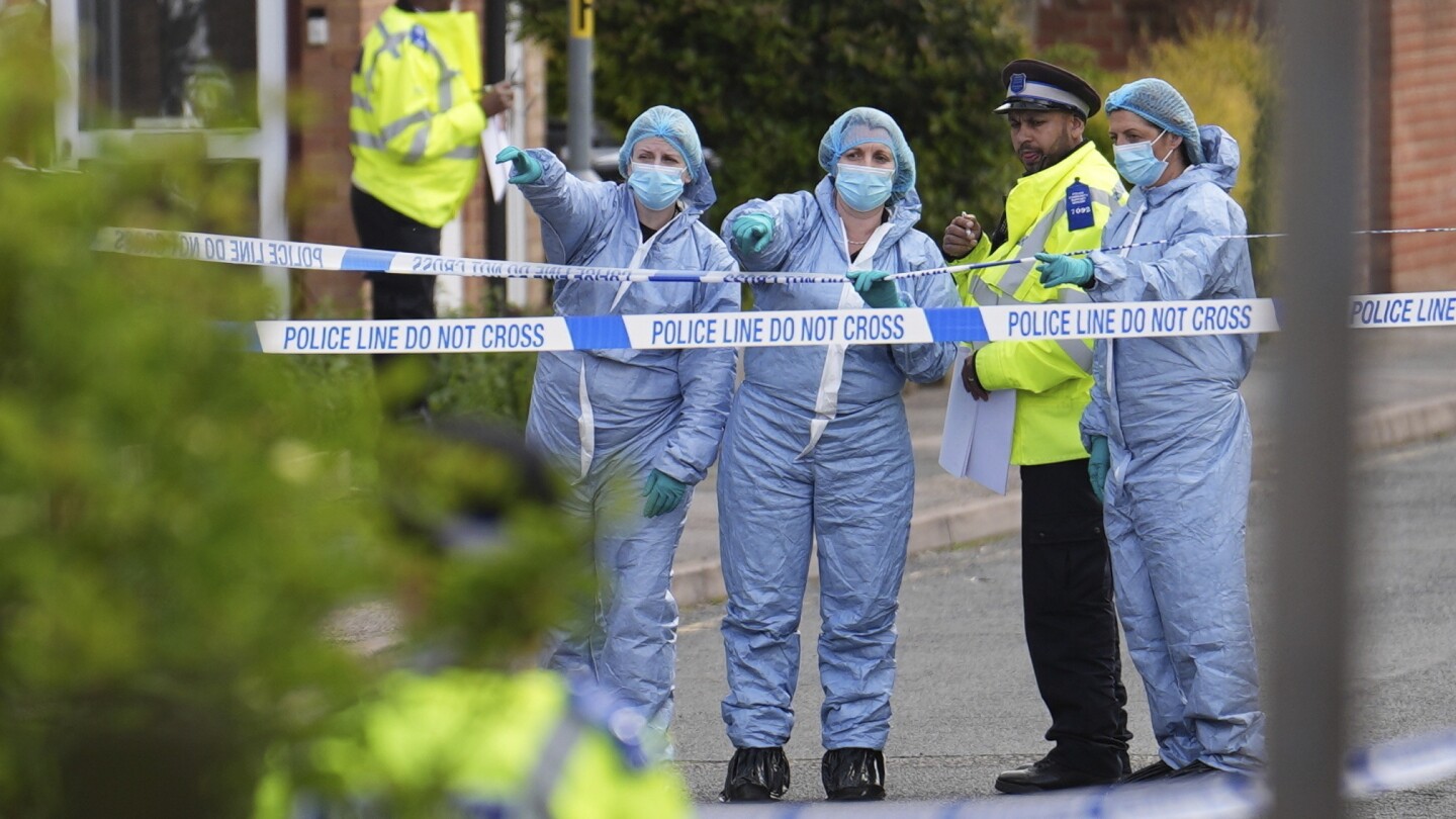 Sword-wielding man attacks passersby in London, killing a 14-year-old boy and injuring 4 others