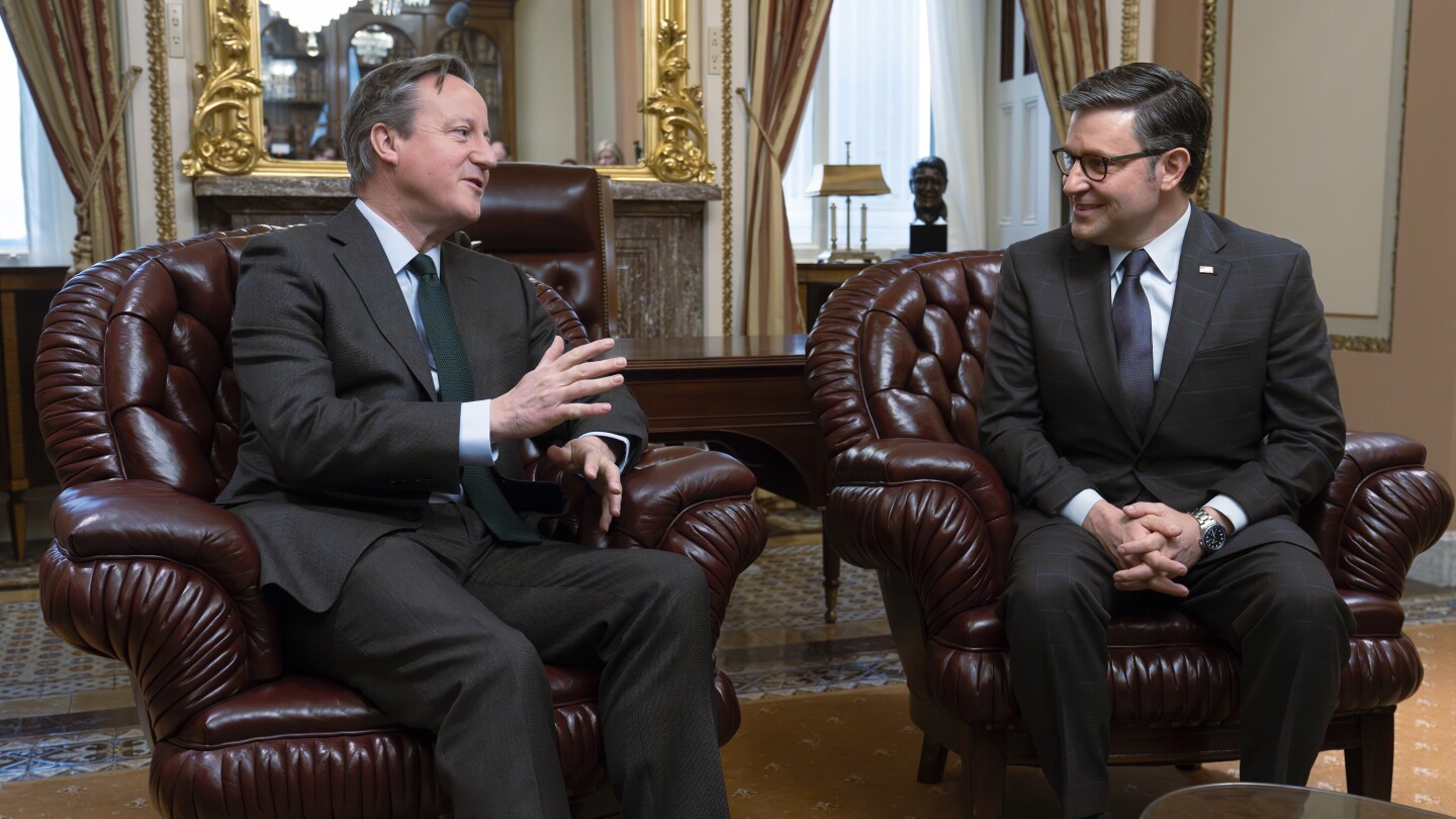 Външният министър на Обединеното кралство ще призове говорителя на САЩ да подкрепи помощта за Украйна