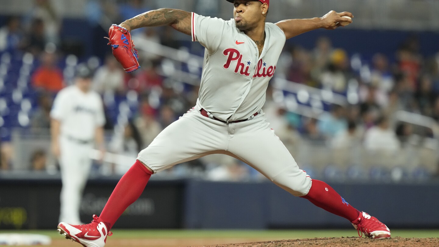 MLB Rookie Profile: Seranthony Dominguez, RHP, Philadelphia Phillies -  Minor League Ball